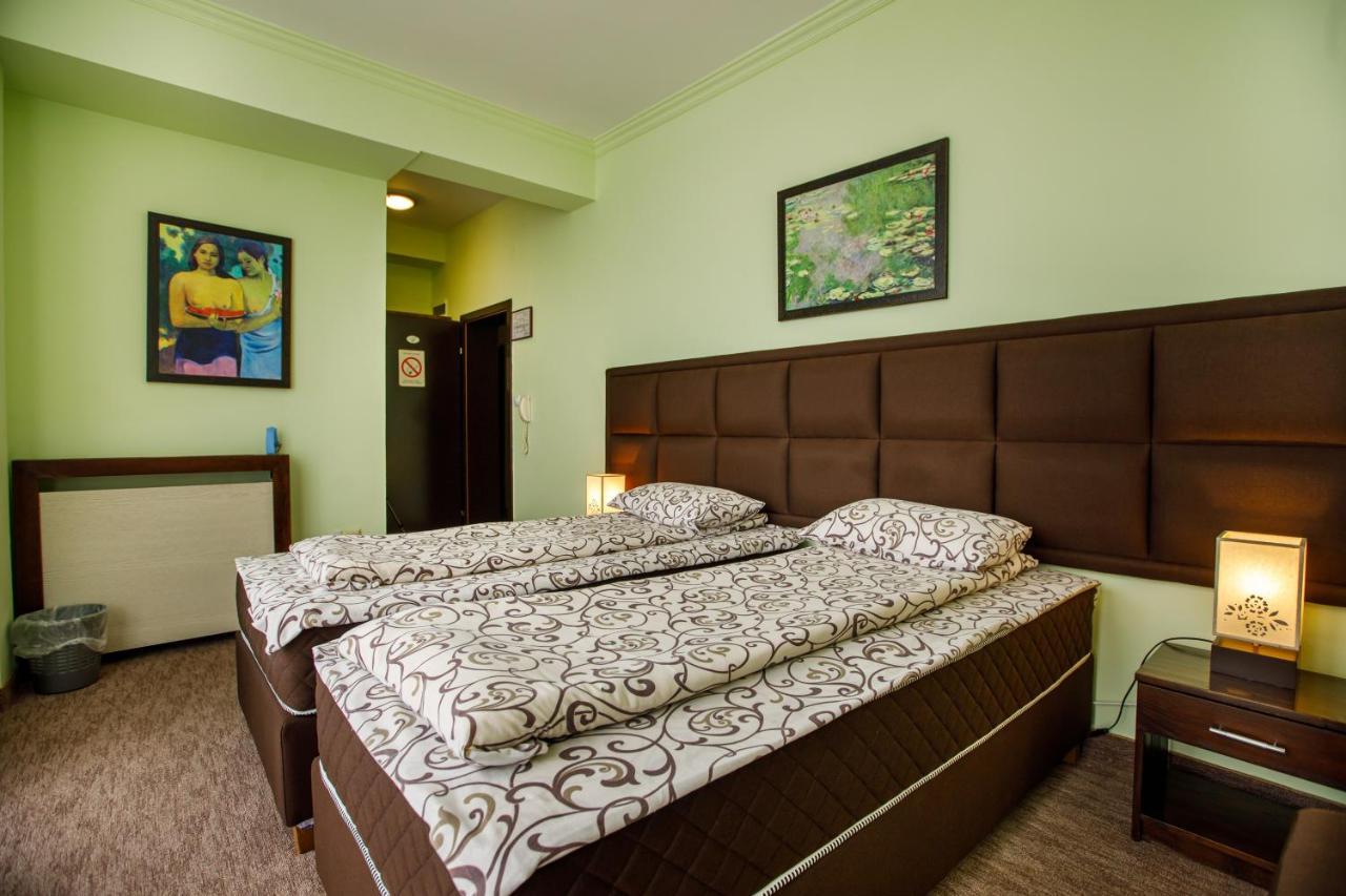 Villa Modena Subotica Bagian luar foto
